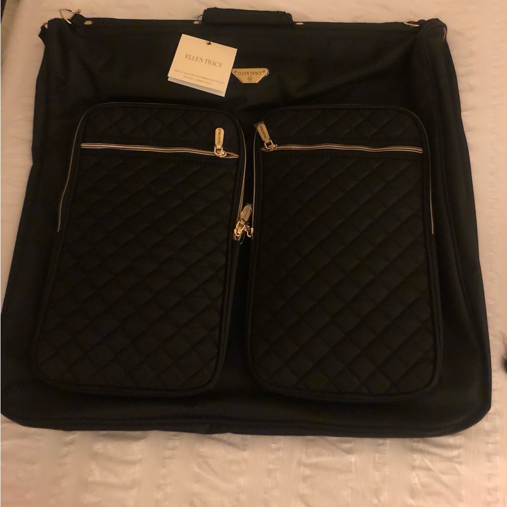 NWT EllenTracy Black Quilted Travel Garment Bag